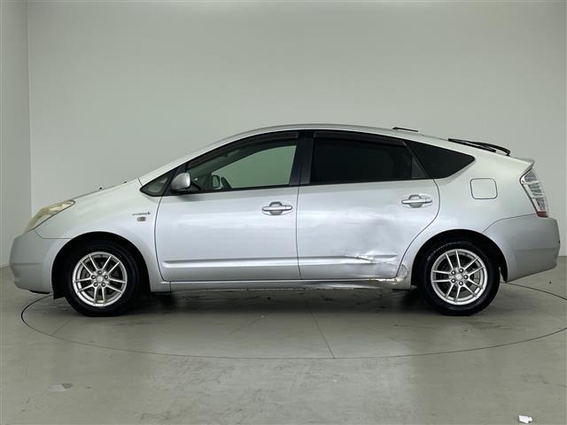 Toyota PRIUS 2010 8272556-2
