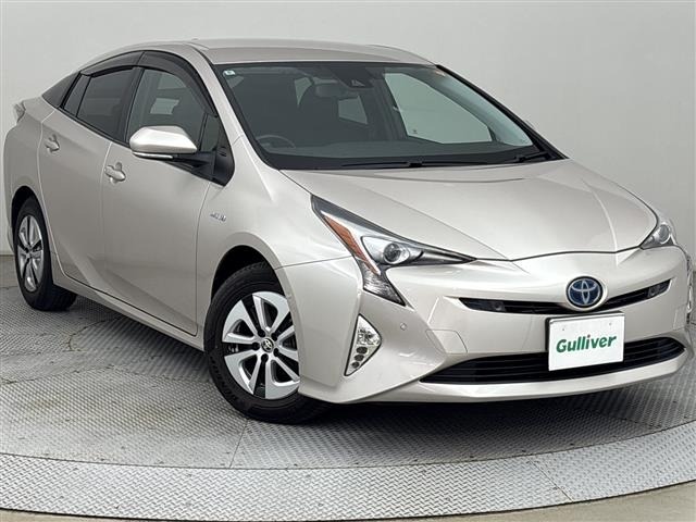 Toyota PRIUS 2016 8272557-0