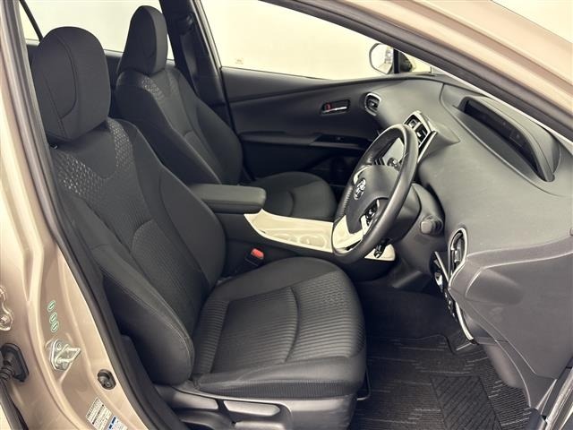 Toyota PRIUS 2016 8272557-1
