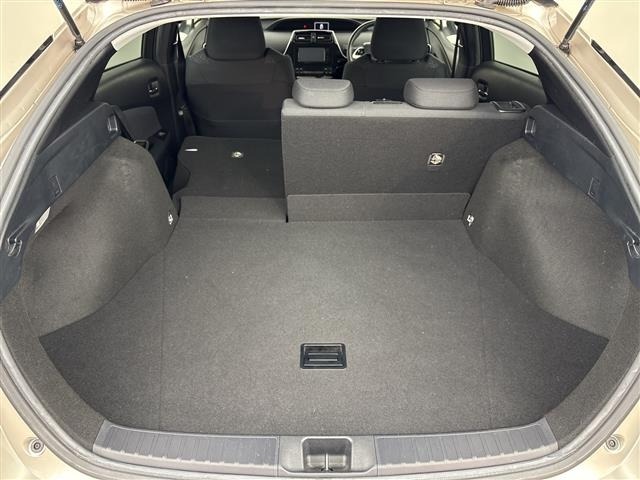 Toyota PRIUS 2016 8272557-10
