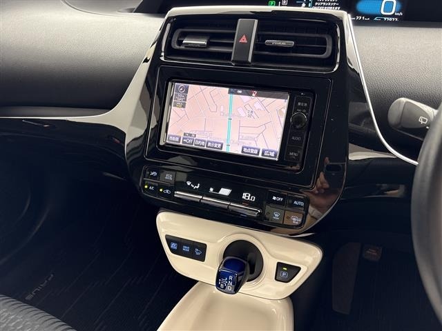 Toyota PRIUS 2016 8272557-22