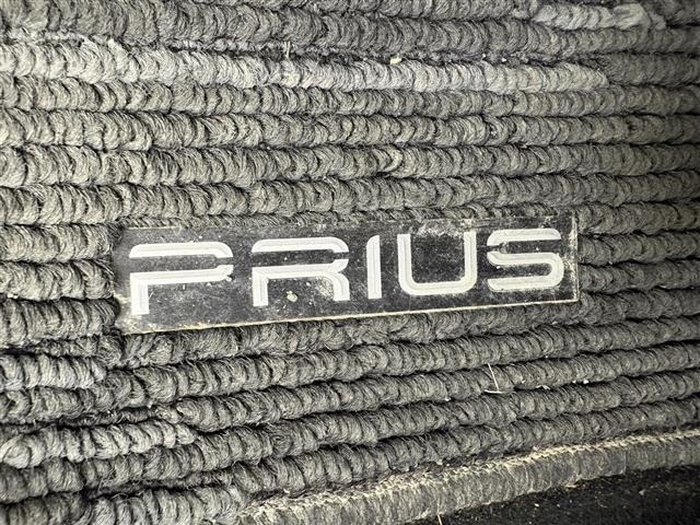 Toyota PRIUS 2016 8272559-4