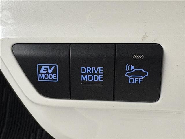 Toyota PRIUS 2016 8272559-9