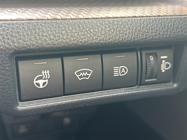 Toyota PRIUS 2023 8272560-25