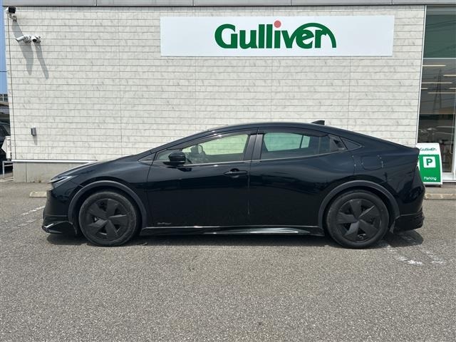 Toyota PRIUS 2023 8272560-6