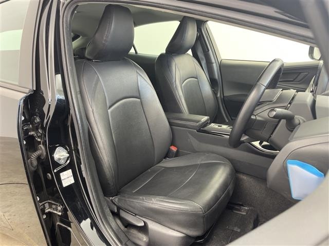 Toyota PRIUS 2023 8272563-3