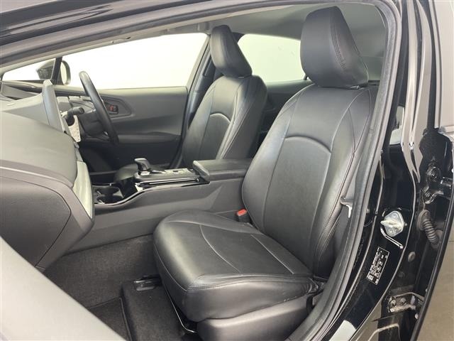 Toyota PRIUS 2023 8272563-9