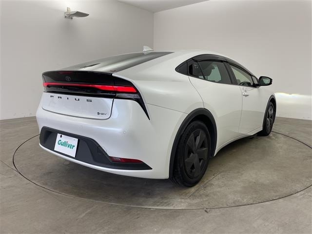 Toyota PRIUS 2023 8272564-16