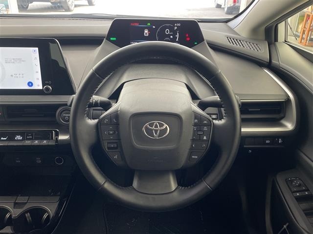 Toyota PRIUS 2023 8272564-4