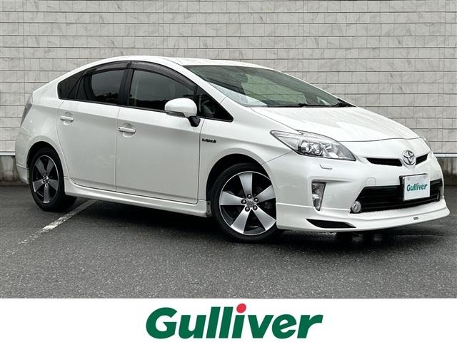 Toyota PRIUS 2013 8272565-0