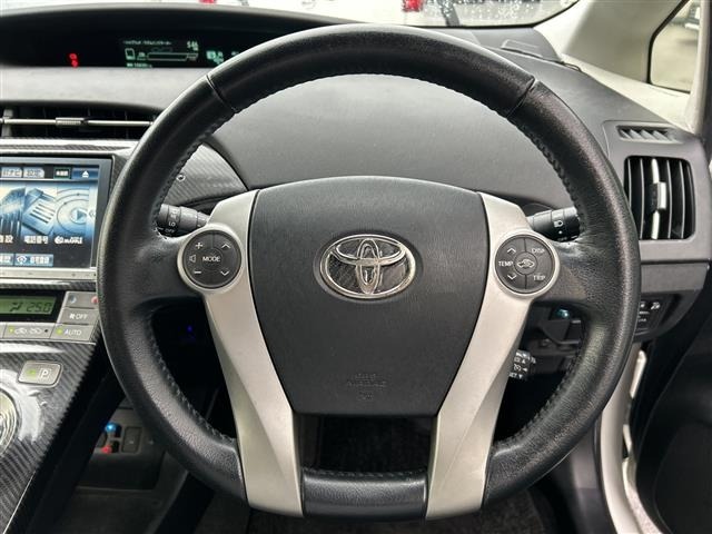 Toyota PRIUS 2013 8272565-5