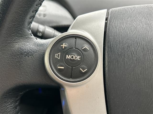 Toyota PRIUS 2013 8272565-8