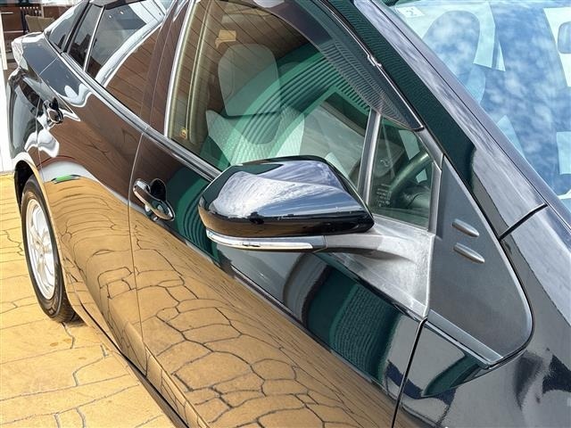 Toyota PRIUS 2017 8272566-12