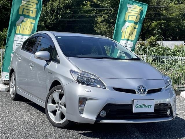 Toyota PRIUS 2014 8272567-0