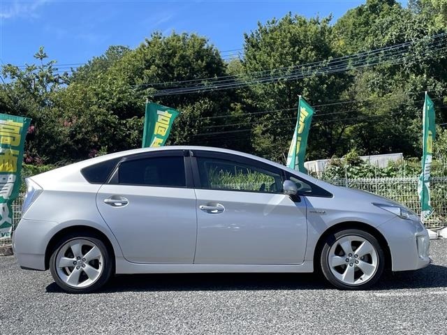 Toyota PRIUS 2014 8272567-12