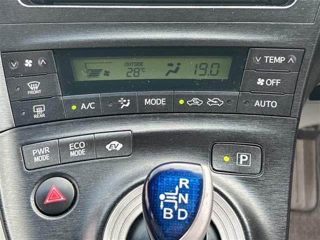 Toyota PRIUS 2009 8272569-9