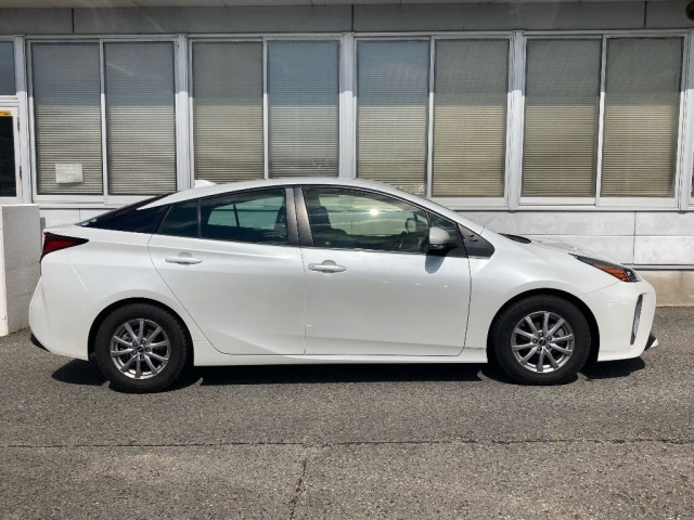 Toyota PRIUS 2020 8272572-3