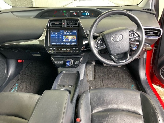 Toyota PRIUS 2019 8272573-4