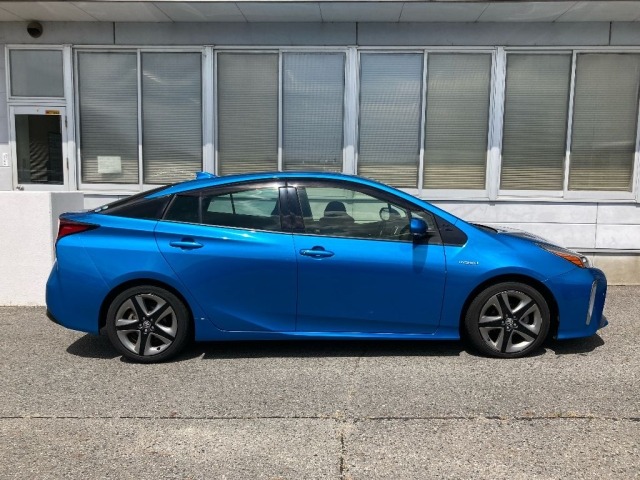 Toyota PRIUS 2019 8272579-3