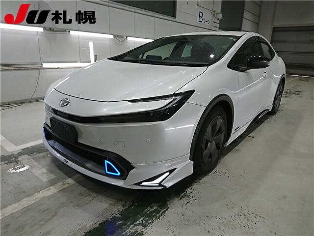 Toyota PRIUS 2023 8272581-0