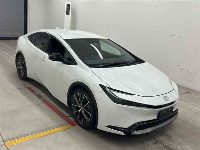 Toyota PRIUS 2025 8272585-0