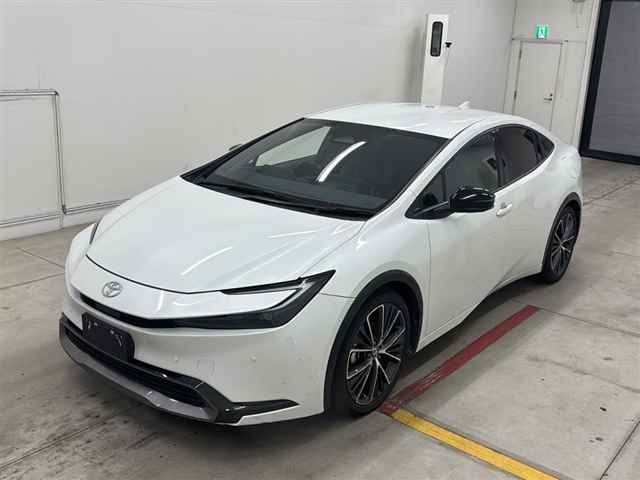 Toyota PRIUS 2025 8272585-4
