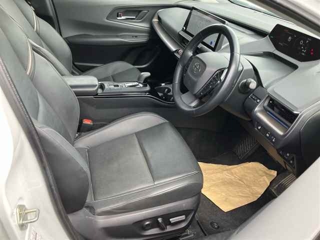 Toyota PRIUS 2025 8272585-7