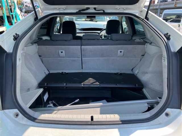 Toyota PRIUS 2010 8272586-10