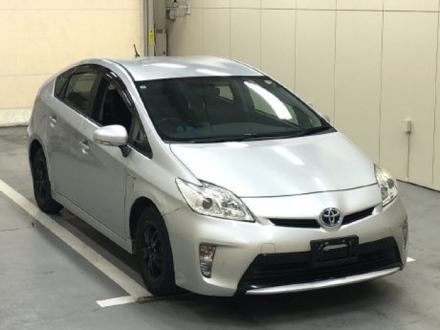 Toyota PRIUS 2016 8272587-0