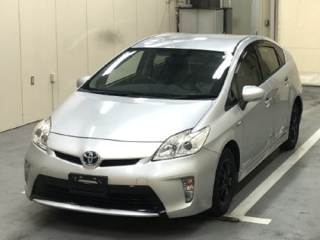 Toyota PRIUS 2016 8272587-2