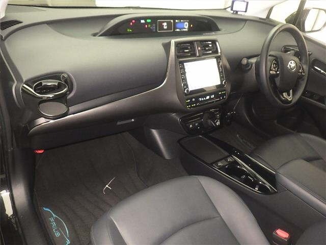 Toyota PRIUS 2022 8272591-4