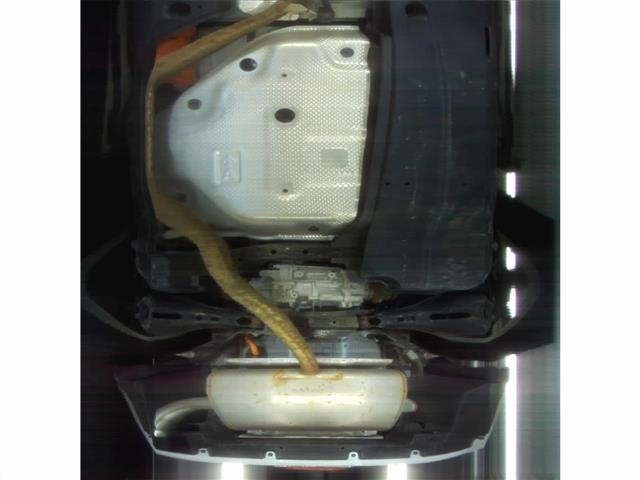 Toyota PRIUS 2023 8272594-11