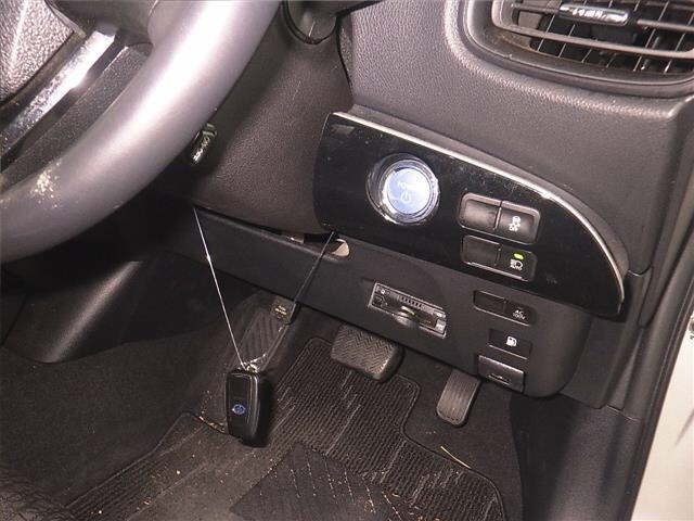 Toyota PRIUS 2021 8272595-8