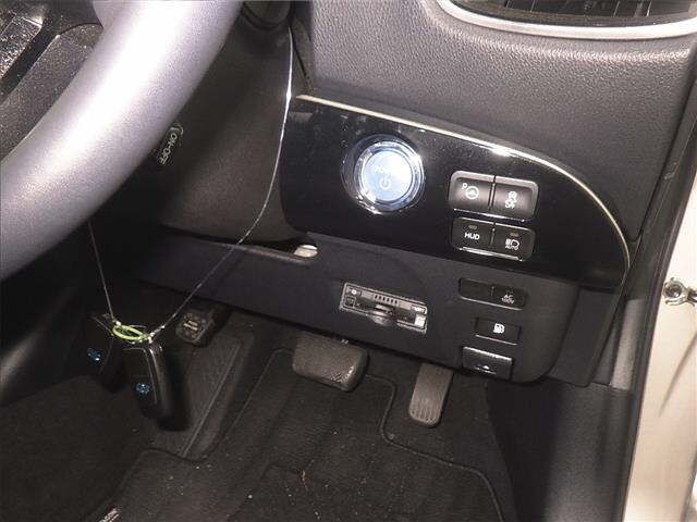 Toyota PRIUS 2019 8272596-8