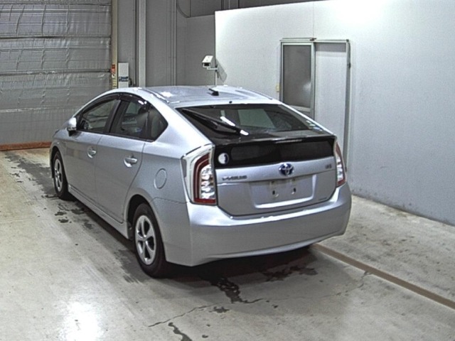Toyota PRIUS 2012 8272597-1