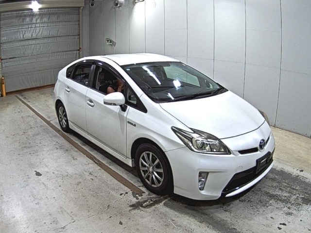 Toyota PRIUS 2015 8272600-0
