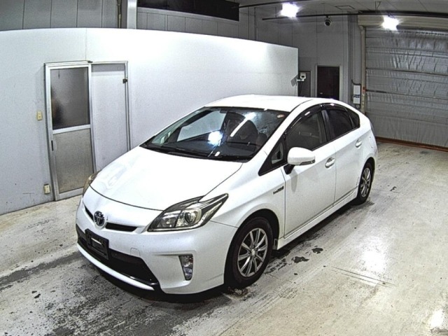 Toyota PRIUS 2015 8272600-4