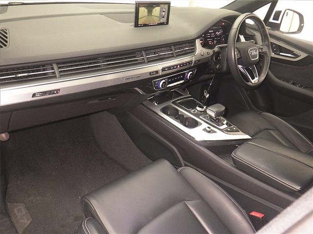 Audi Q7 2019 8272317-4