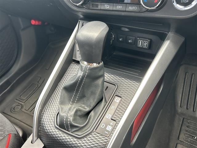 Daihatsu ROCKY 2022 8269271-8