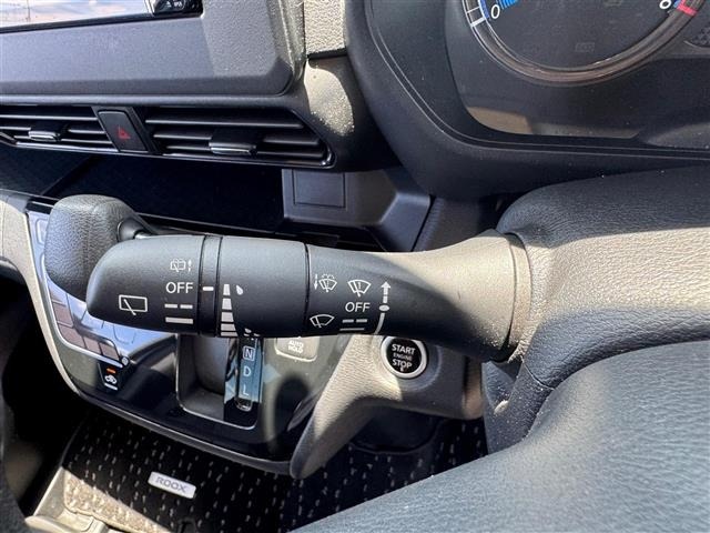 Nissan ROOX 2023 8270881-21