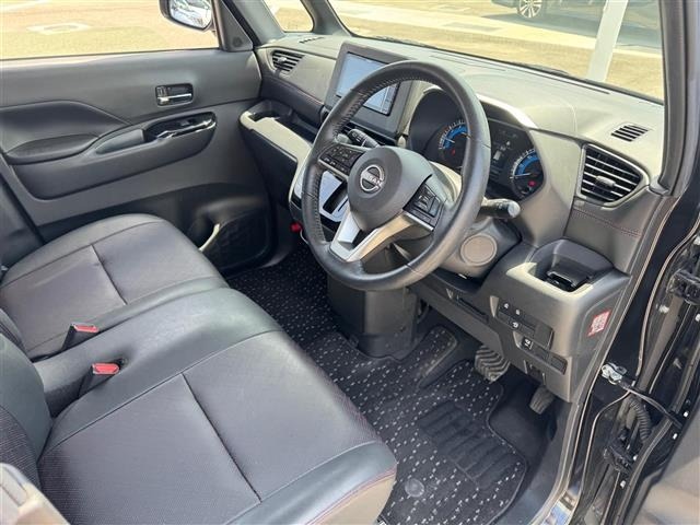 Nissan ROOX 2023 8270881-6