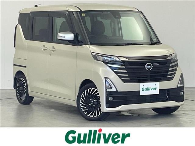 Nissan ROOX 2023 8270925-0