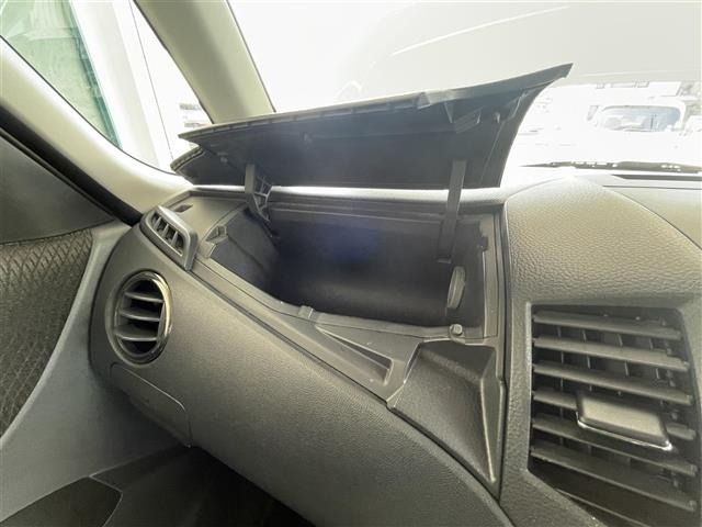 Nissan ROOX 2011 8270929-11