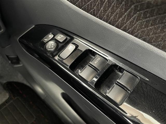 Nissan ROOX 2011 8270929-19