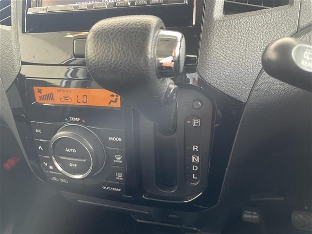 Nissan ROOX 2011 8270929-3