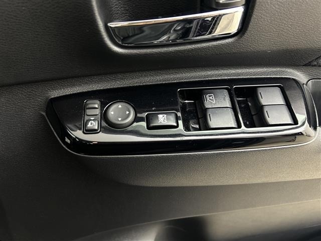 Nissan ROOX 2022 8270936-11