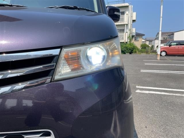 Nissan ROOX 2012 8270939-3