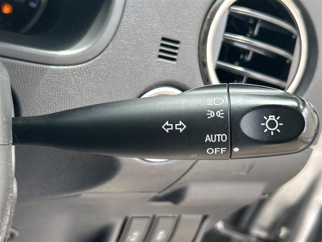 Nissan ROOX 2013 8270941-2