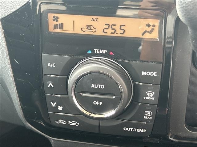 Nissan ROOX 2013 8270941-3