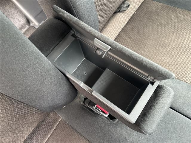 Nissan ROOX 2013 8270941-9